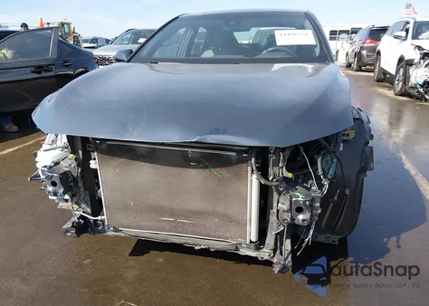 2020 Toyota Avalon Hybrid Limited from USA, damaged, VIN 4T1D21FB6LU016044